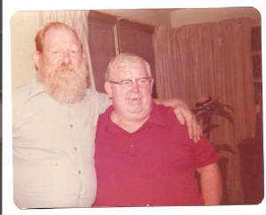 dadandunclejohnny1977.jpg